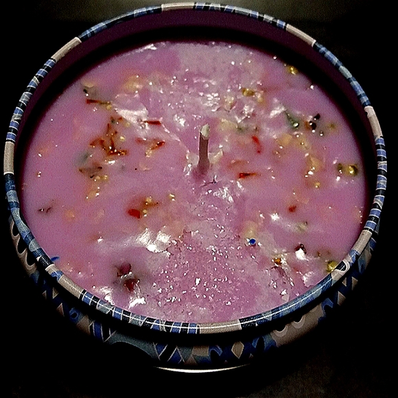 Candles - Picture 11 of 16